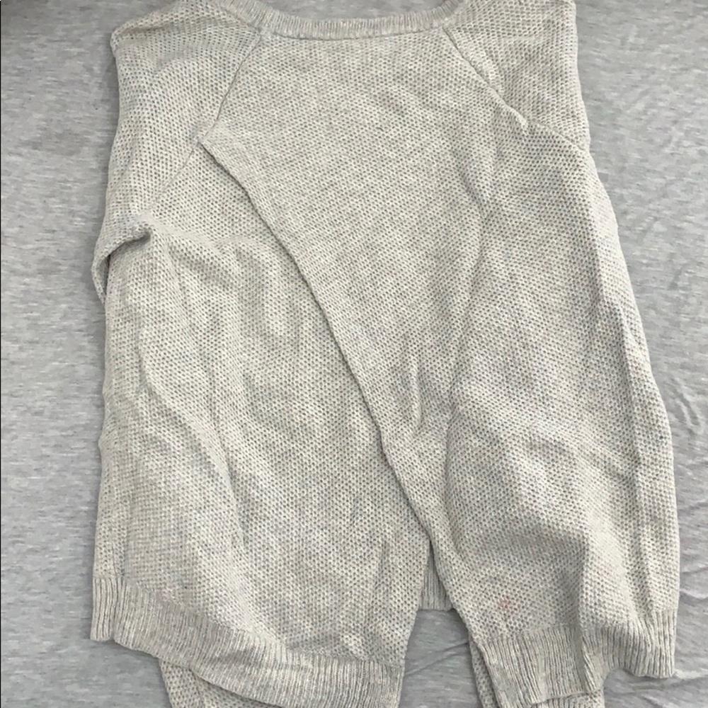 Sweater - Picture 3 of 3